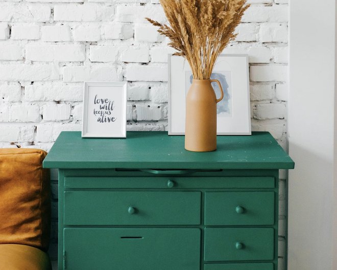 desk with drawers